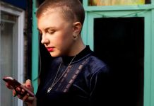 Як створити профіль у додатку для знайомств, який приверне увагу (і не відлякує потенційних парт