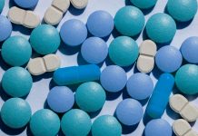 Згідно з новим оглядом, 4 добавки, які дійсно можуть допомогти впоратися з депресією