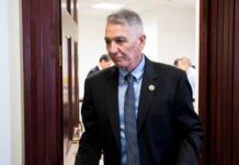 RFK-молодший руйнує політику щодо вакцин CDC, тоді як Abbott робить ставку на мільярди на виявлення раку