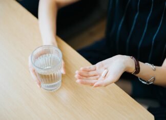 Codzienna suplementacja od dyplomowanego dietetyka: podejście oparte na nauce