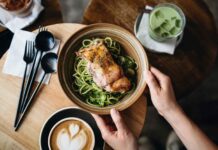 Білок у кожному прийомі їжі: що кажуть дієтологи