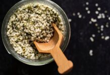 Konopná semínka: Kompletní průvodce výhodami a způsoby použití