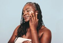 Perubahan Kulit Perimenopause: Panduan untuk Merevitalisasi Rutinitas Anda