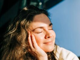 Перезагрузка Мышления: Как Развивать Позитивное Мышление Без Токсичного Оптимизма