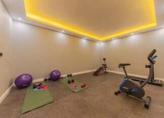 Tworzenie domowego centrum fitness zapewniającego długoterminowe rezultaty