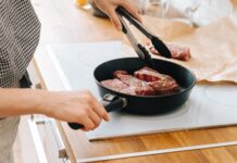 Зв’язок між споживанням м’яса та уповільненням старіння мозку у людей з певним генетичним варіантом