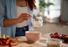 5 Продуктів, які Дієтолог Завжди Тримає у Холодильнику