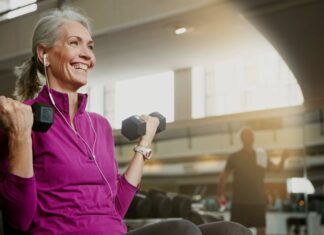 Esercizio per la menopausa: un allenamento di 20 minuti per alleviare i sintomi
