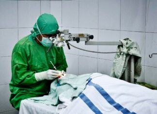 Глобальный кризис катаракты: почему половина мира осталась в темноте