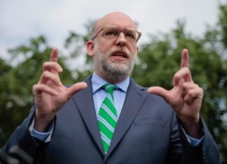 The New OMB Rule Gives Politicians the Keys to the Federal Wallet